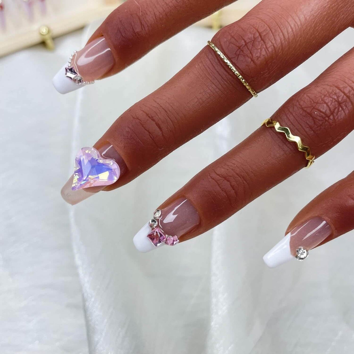GGDDSHA 10pcs Press On Nails Long CoffinFake Nails Fashion Rhinestone Design Art Charmsfor Women Handmade Nail Art Manicure Gradient,Luxe Amour